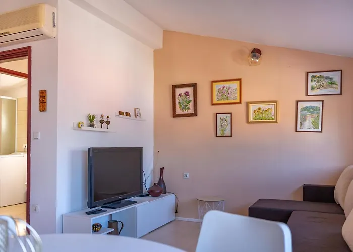 Isola Bella Apartament *